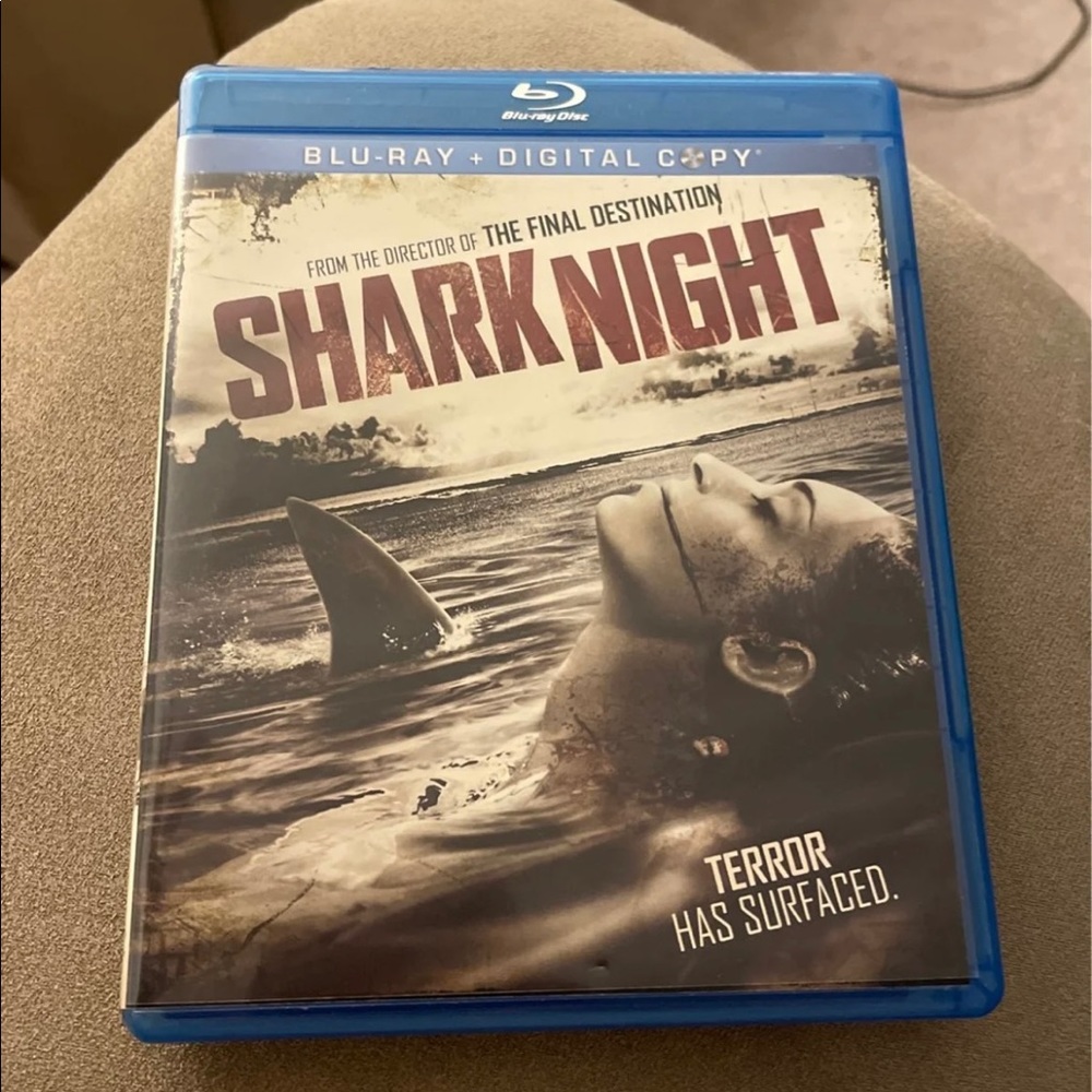 Shark Night Bluray
